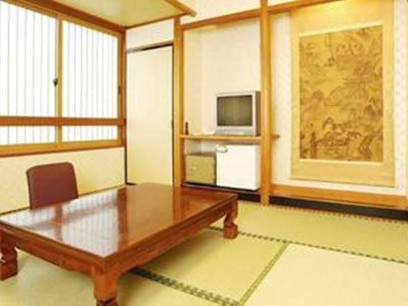 Satomo Ryokan Киото Экстерьер фото